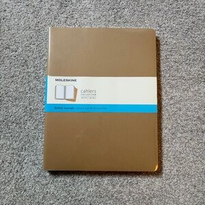 NWT Pack of 3x Moleskine Dotted Journals